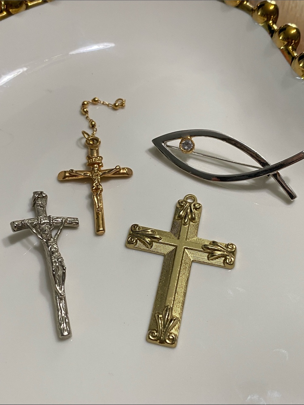 Mixed Cross and Ichthys Pendant Lot - Gold & Silver